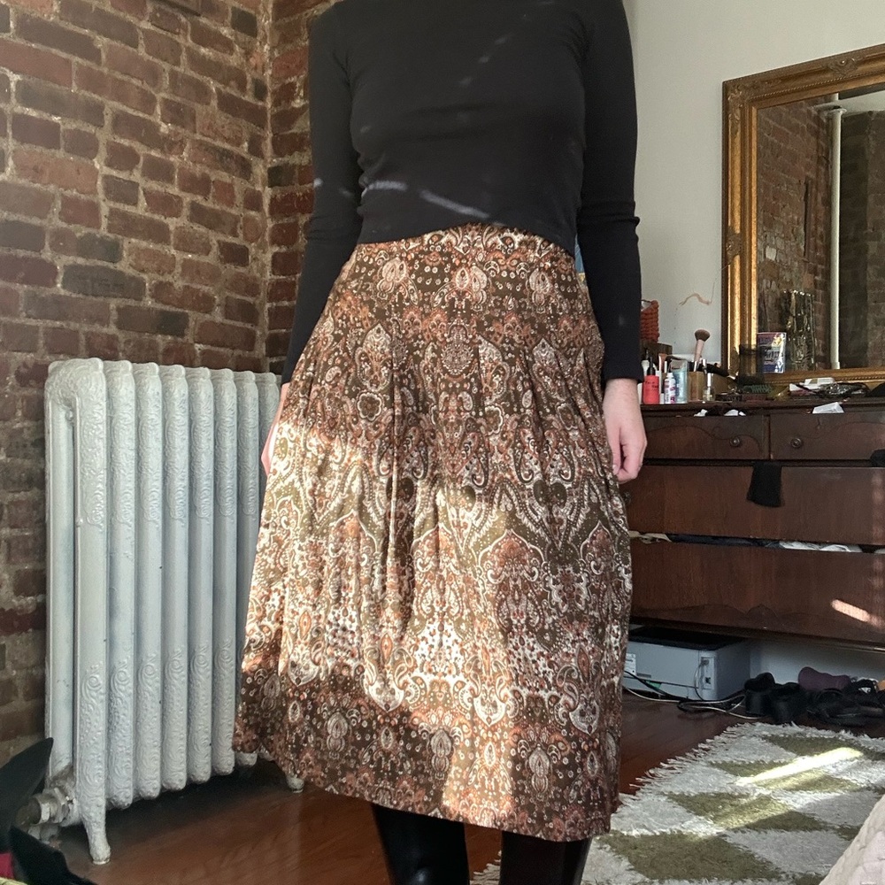 Elegant Brown Paisley Skirt